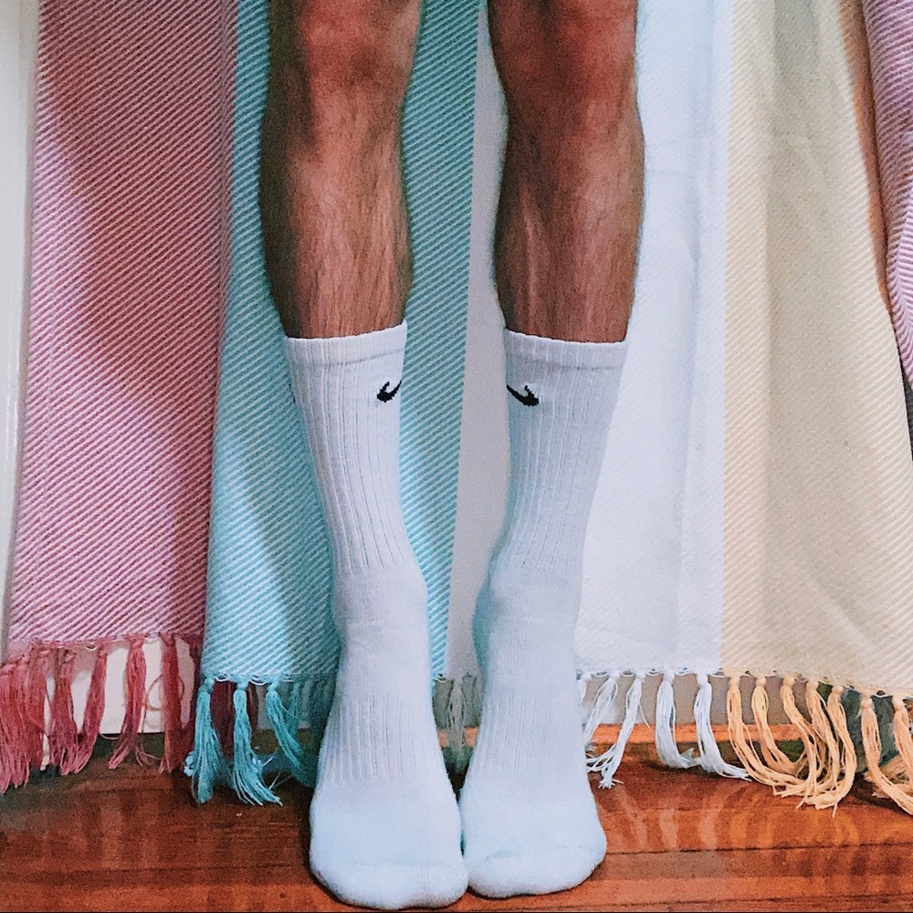 White Men’s Nike Crew Socks